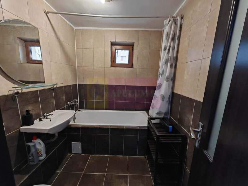 Apartament 3 camere Dristor OMV Racari