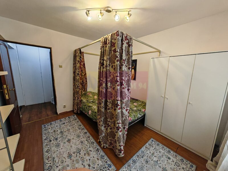 Apartament 3 camere Dristor OMV Racari